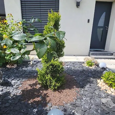 Prestige Neuf Avec Et Ecran De Cinema En Rez De Jardin 公寓